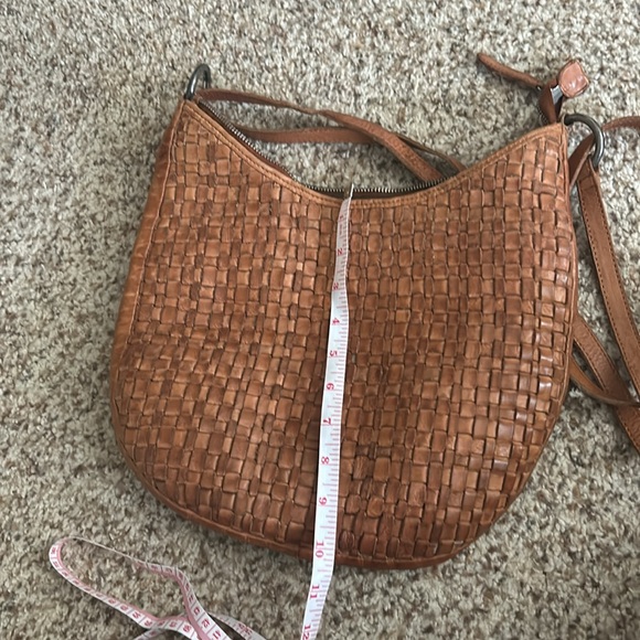 Vilenca Holland genuine leather woven purse - Picture 6 of 9